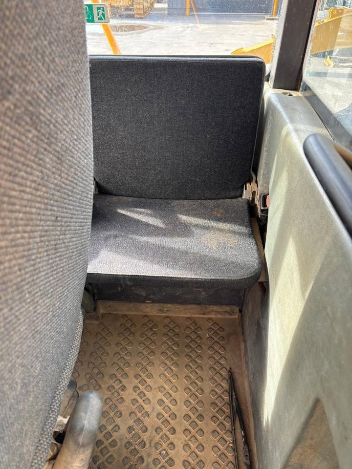 Knickgelenkter Dumper Volvo A 30 D: das Bild 14