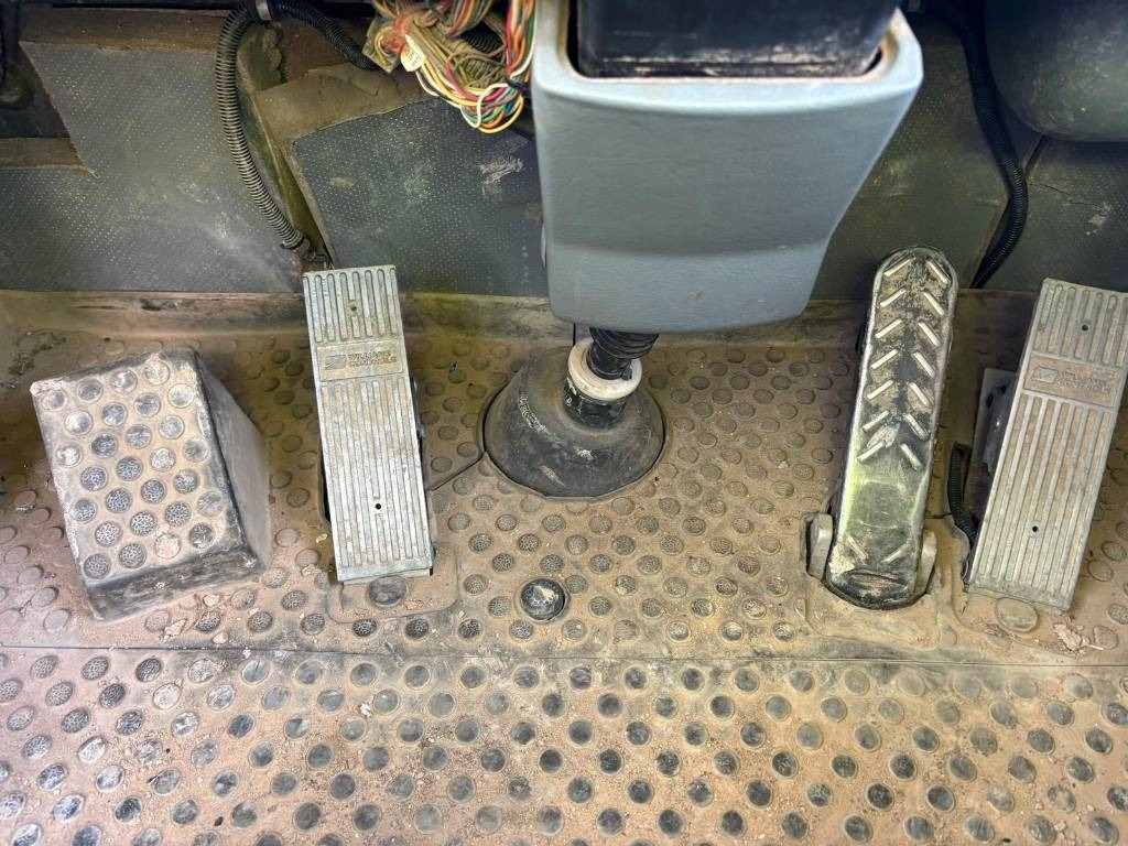 Knickgelenkter Dumper Volvo A 30 D: das Bild 15