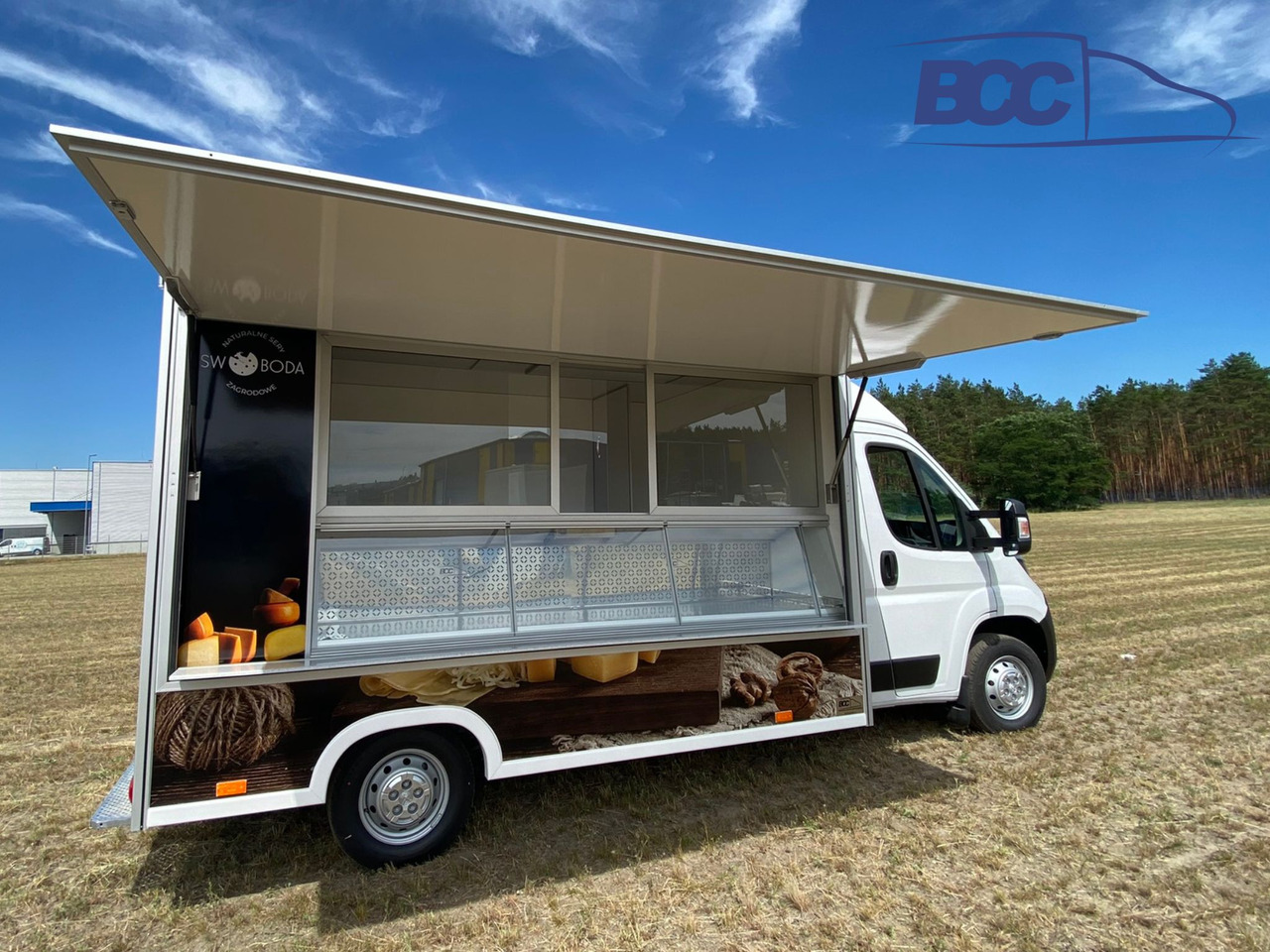 BCC POLSKA - FOOD TRUCK - SAMOCHÓD DO SPRZEDAŻY SERÓW, FOOD TRUCK Z NABIAŁEM, AUTO SKLEP - PEUGEOT BOXER - Verkaufsfahrzeug: das Bild 4 BCC POLSKA - FOOD TRUCK - SAMOCHÓD DO SPRZEDAŻY SERÓW, FOOD TRUCK Z NABIAŁEM, AUTO SKLEP - PEUGEOT BOXER - Verkaufsfahrzeug: das Bild 4