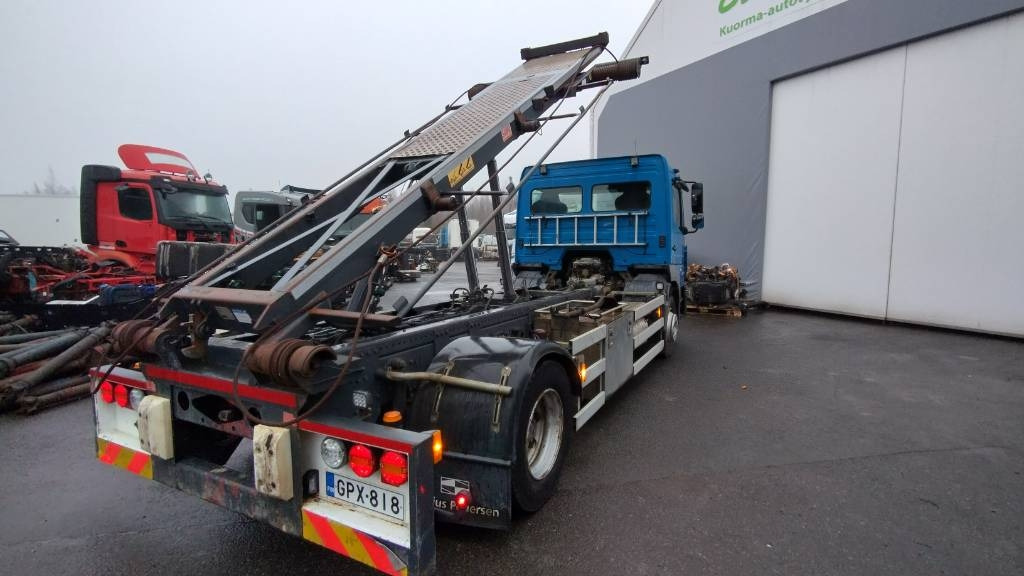 Mercedes-Benz Atego 1224 multilift vaijeri laite,euro6 250tkm!! - Absetzkipper: das Bild 3 Mercedes-Benz Atego 1224 multilift vaijeri laite,euro6 250tkm!! - Absetzkipper: das Bild 3