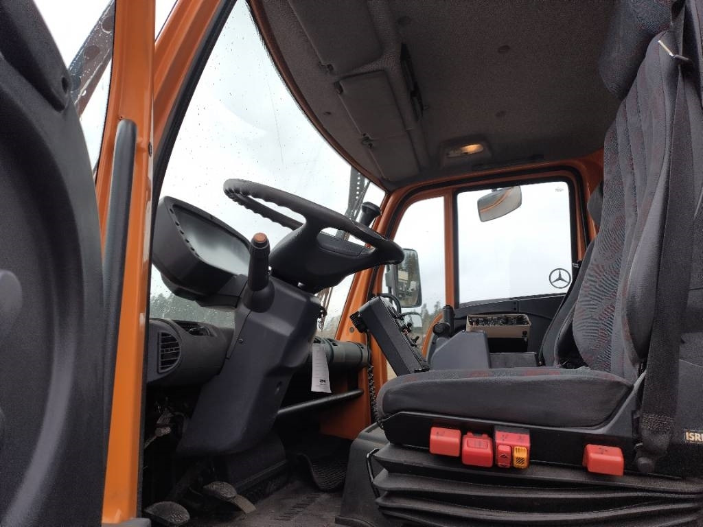 Mercedes-Benz Unimog ,hiekoitin,aura,kippilava - Schneeräumfahrzeug: das Bild 5 Mercedes-Benz Unimog ,hiekoitin,aura,kippilava - Schneeräumfahrzeug: das Bild 5
