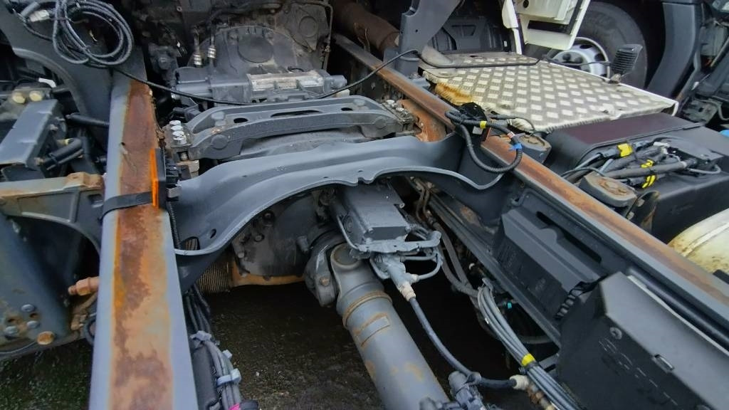 Scania R500 6x2 alusta - Fahrgestell LKW: das Bild 5 Scania R500 6x2 alusta - Fahrgestell LKW: das Bild 5