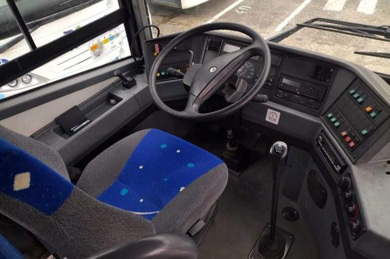 Irisbus AXER / SPROWADZONY / MANUAL / KILKA SZTUK - Überlandbus: das Bild 4 Irisbus AXER / SPROWADZONY / MANUAL / KILKA SZTUK - Überlandbus: das Bild 4