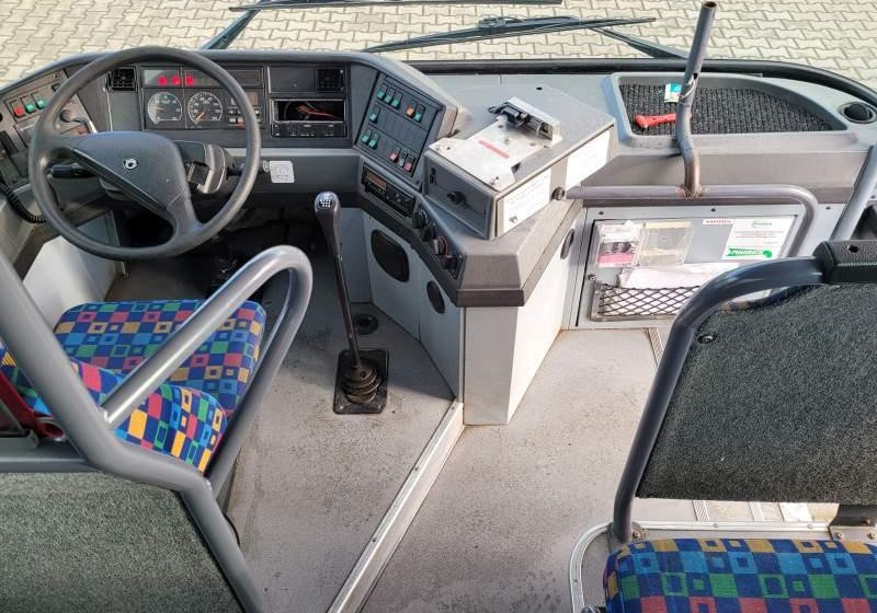 Überlandbus Irisbus KAROSA / SPROWADZONA Z FRANCJI/ KLIMATYZACJA: das Bild 12 Überlandbus Irisbus KAROSA / SPROWADZONA Z FRANCJI/ KLIMATYZACJA: das Bild 12