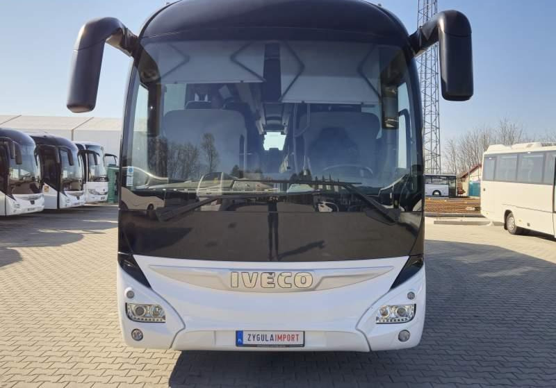 Reisebus Iveco MAGELYS / SPROWADZONY / WINDA / EURO 6: das Bild 20