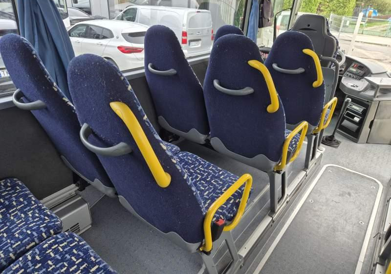 Überlandbus Mercedes-Benz INTOURO / 12 M / 2X SZYBY BOCZNE / EURO 5: das Bild 31