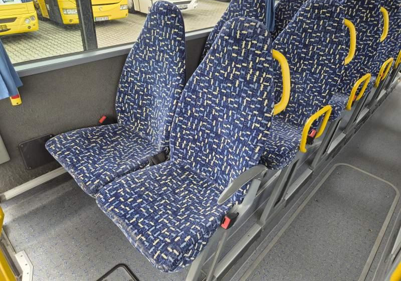 Überlandbus Mercedes-Benz INTOURO / 12 M / 2X SZYBY BOCZNE / EURO 5: das Bild 28