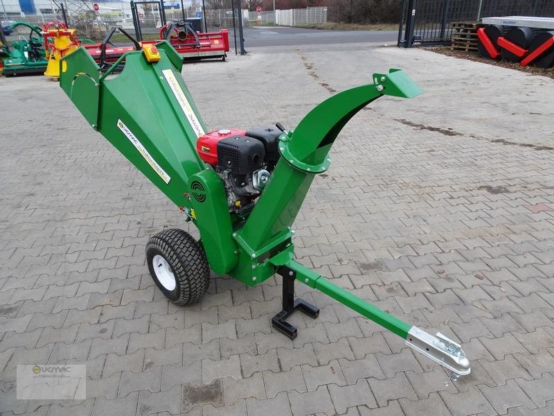Agri Farm WOD7 15PS Benzin Motor Holzhäcksler Häcksler Schredder Gartenhäcksler Hacker NEU - Holzschredder: das Bild 3 Agri Farm WOD7 15PS Benzin Motor Holzhäcksler Häcksler Schredder Gartenhäcksler Hacker NEU - Holzschredder: das Bild 3