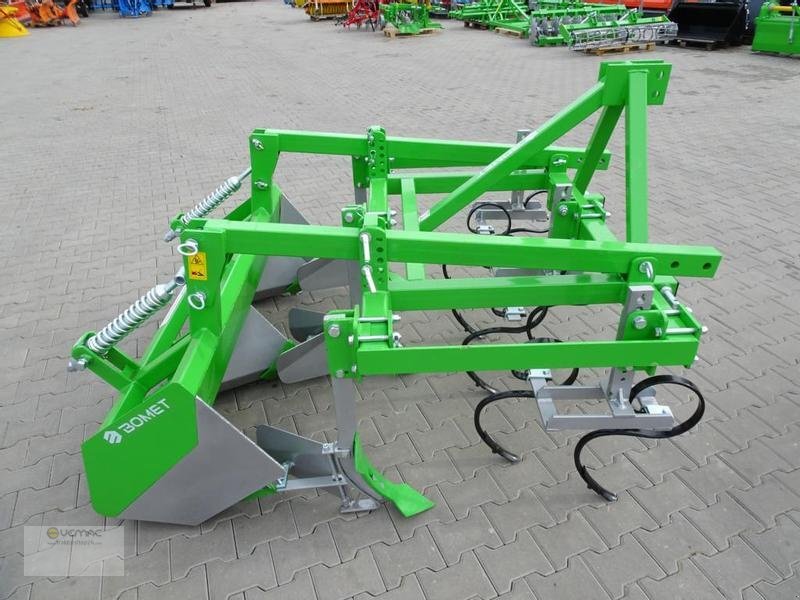 BOMET Kartoffelhäufler Bomet Noctu Häufler Häufelpflug Dammformer 4reih - Technik für Bodenbearbeitung: das Bild 2 BOMET Kartoffelhäufler Bomet Noctu Häufler Häufelpflug Dammformer 4reih - Technik für Bodenbearbeitung: das Bild 2