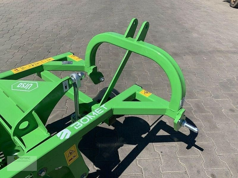 BOMET Kartoffelroder Bomet Z655/1 Kartoffel Roder Heckauswurf NEU - Kartoffeltechnik: das Bild 5 BOMET Kartoffelroder Bomet Z655/1 Kartoffel Roder Heckauswurf NEU - Kartoffeltechnik: das Bild 5