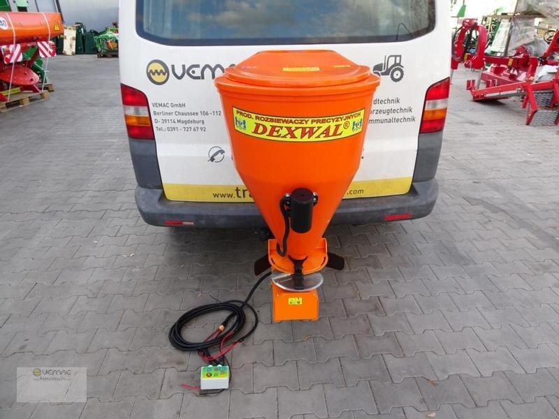 Dexwal Salt Drog 100 Liter Streuer ATV Radlader PKW Elektro NEU - Salzstreuer: das Bild 2 Dexwal Salt Drog 100 Liter Streuer ATV Radlader PKW Elektro NEU - Salzstreuer: das Bild 2