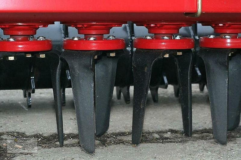FPM Kreiselegge FPM FM250 250cm 2,5m Egge Bodenfräse Traktor NEU - Kreiselegge: das Bild 5 FPM Kreiselegge FPM FM250 250cm 2,5m Egge Bodenfräse Traktor NEU - Kreiselegge: das Bild 5