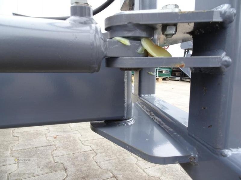 Planierschild neu kaufen Vemac Gummischieber 150cm hydraulisch Euro Futterschieber Gülleschieber: das Bild 15 Planierschild neu kaufen Vemac Gummischieber 150cm hydraulisch Euro Futterschieber Gülleschieber: das Bild 15