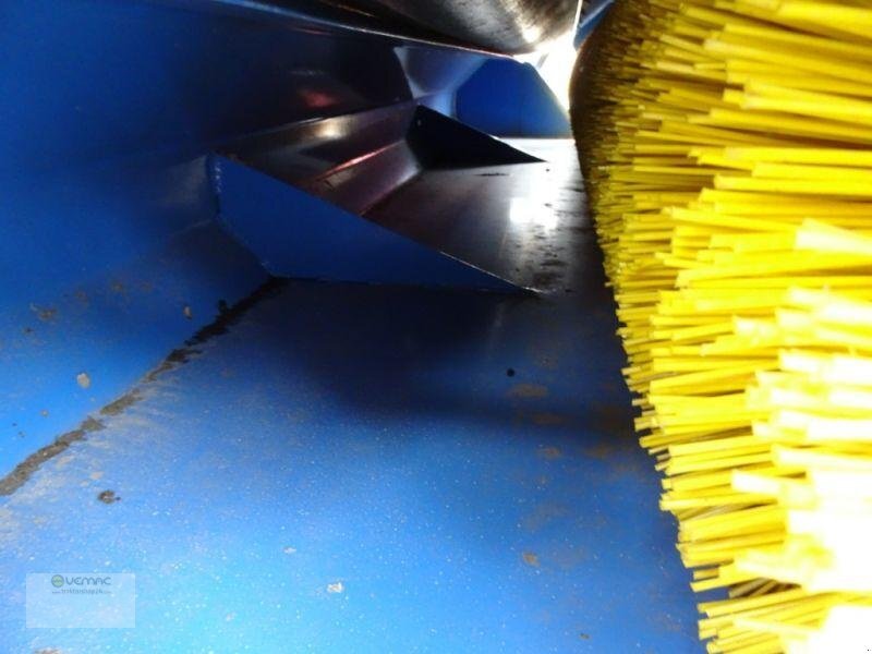 Kehrbesen neu kaufen Vemac Kehrmaschine 150cm Kehrbürste Schlepper Traktor Gabelstapler NEU: das Bild 15 Kehrbesen neu kaufen Vemac Kehrmaschine 150cm Kehrbürste Schlepper Traktor Gabelstapler NEU: das Bild 15