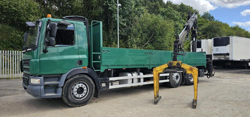 Daf cf 310 Cf 310 brick crane - Pritsche LKW, Autokran: das Bild 1 Daf cf 310 Cf 310 brick crane - Pritsche LKW, Autokran: das Bild 1