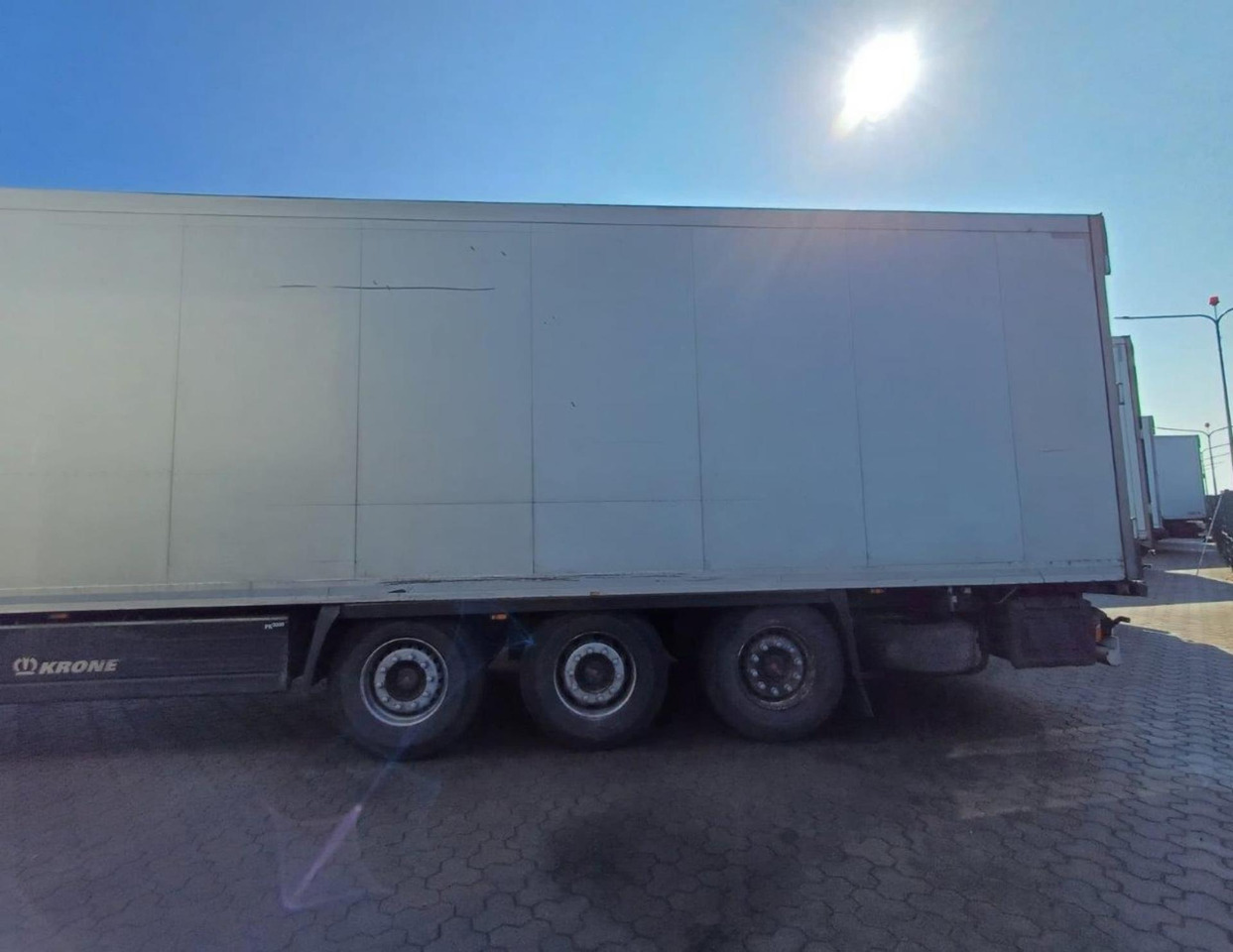 2018 Krone SDR Double Deck Cool Liner FP60 ThermoKing SLXi 300 Lifting Axle - Kühlkoffer Auflieger: das Bild 5 2018 Krone SDR Double Deck Cool Liner FP60 ThermoKing SLXi 300 Lifting Axle - Kühlkoffer Auflieger: das Bild 5