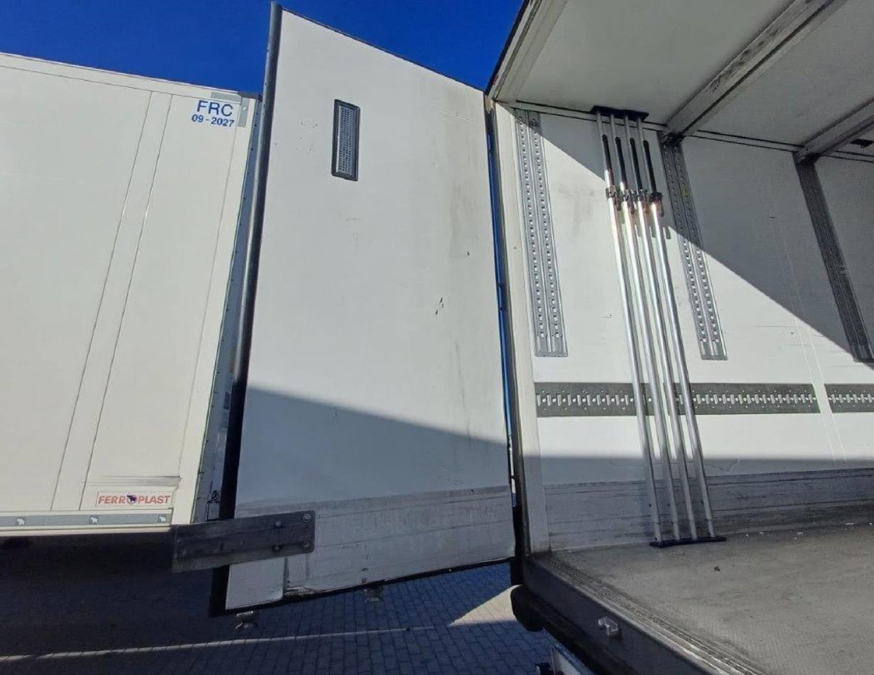 2018 Schmitz Cargobull SKO Double Deck FP 60 ThermoKing SLXi 300 Lifting Axle - Kühlkoffer Auflieger: das Bild 2 2018 Schmitz Cargobull SKO Double Deck FP 60 ThermoKing SLXi 300 Lifting Axle - Kühlkoffer Auflieger: das Bild 2