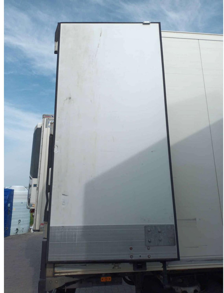 2018 Schmitz Cargobull SKO FP 60 ThermoKing SLXi 300 - Kühlkoffer Auflieger: das Bild 4 2018 Schmitz Cargobull SKO FP 60 ThermoKing SLXi 300 - Kühlkoffer Auflieger: das Bild 4