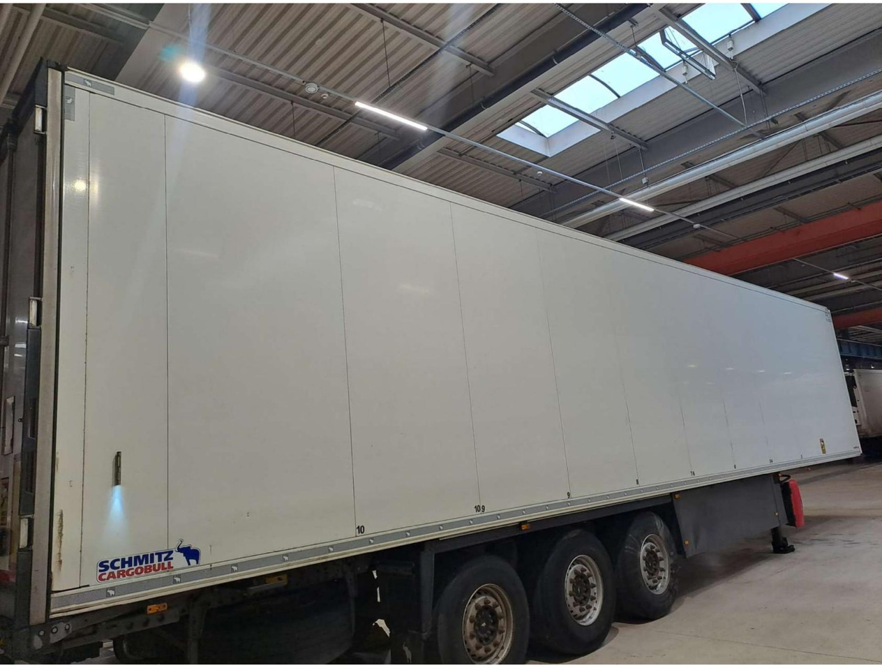 2019 Schmitz Cargobull SKO FP 60 ThermoKing SLXi 300 - Kühlkoffer Auflieger: das Bild 2 2019 Schmitz Cargobull SKO FP 60 ThermoKing SLXi 300 - Kühlkoffer Auflieger: das Bild 2