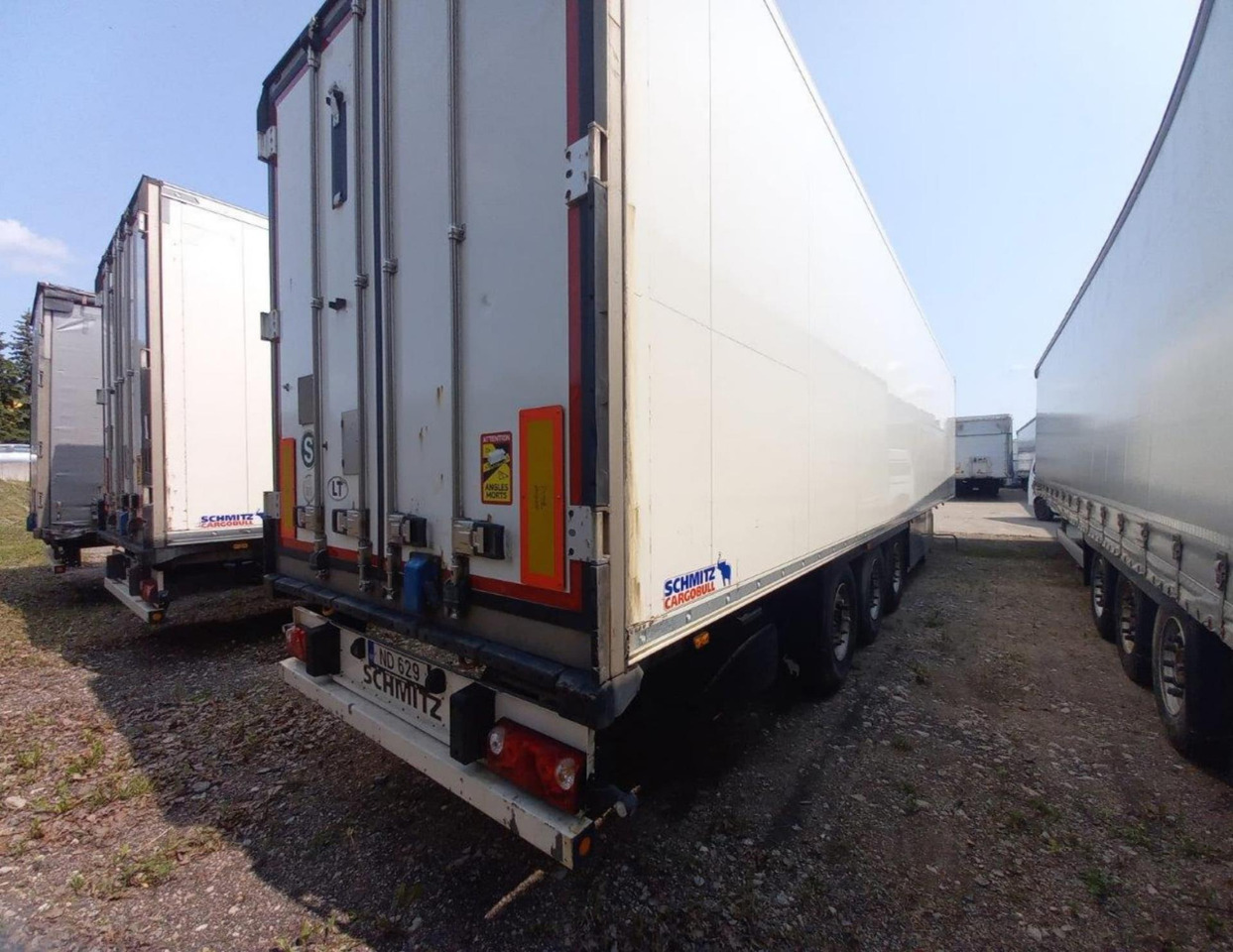 2019 Schmitz Cargobull SKO FP 60 ThermoKing SLXi 300 - Kühlkoffer Auflieger: das Bild 3 2019 Schmitz Cargobull SKO FP 60 ThermoKing SLXi 300 - Kühlkoffer Auflieger: das Bild 3