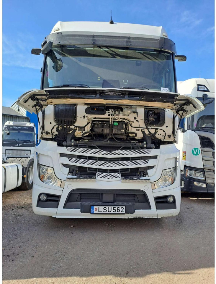 Sattelzugmaschine 2021 Mercedes-Benz Actros 5 1845 BigSpace: das Bild 8