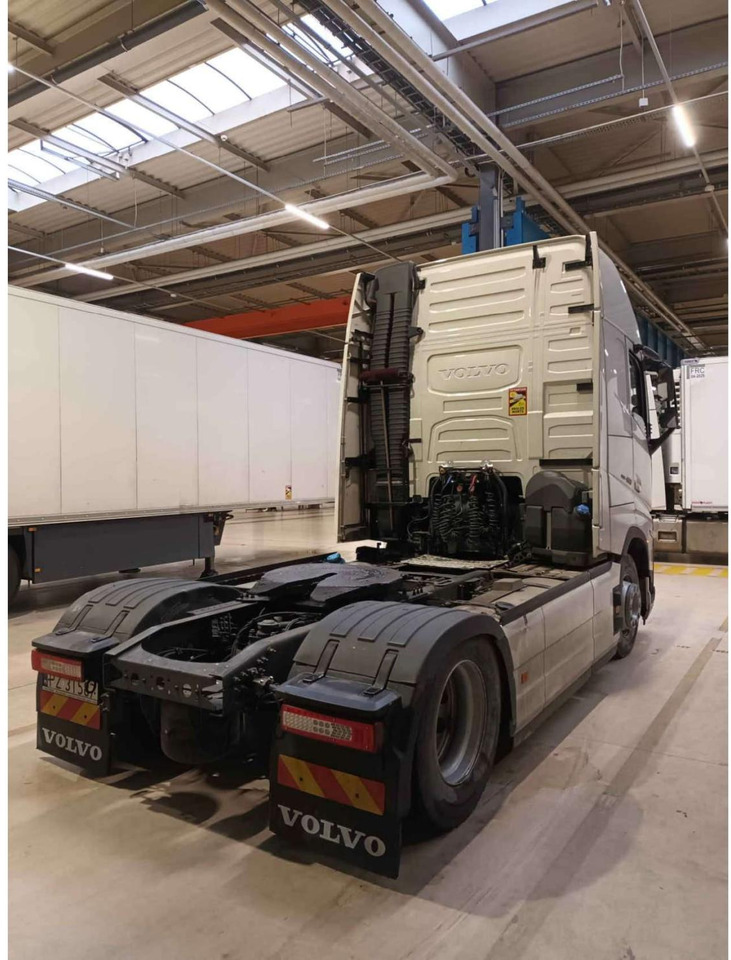 2023 Volvo FH 460 Globetrotter XL i-Save - Sattelzugmaschine: das Bild 3 2023 Volvo FH 460 Globetrotter XL i-Save - Sattelzugmaschine: das Bild 3