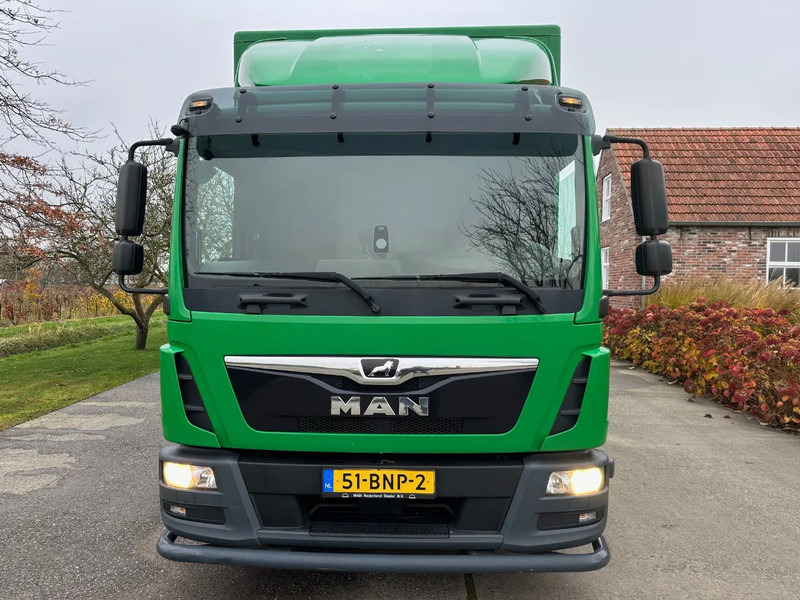 MAN TGL 10.180 / NL TRUCK / EURO6 / BOX+LIFT+SIDE DOOR / LOW KM / TOP!! - Koffer LKW: das Bild 2 MAN TGL 10.180 / NL TRUCK / EURO6 / BOX+LIFT+SIDE DOOR / LOW KM / TOP!! - Koffer LKW: das Bild 2