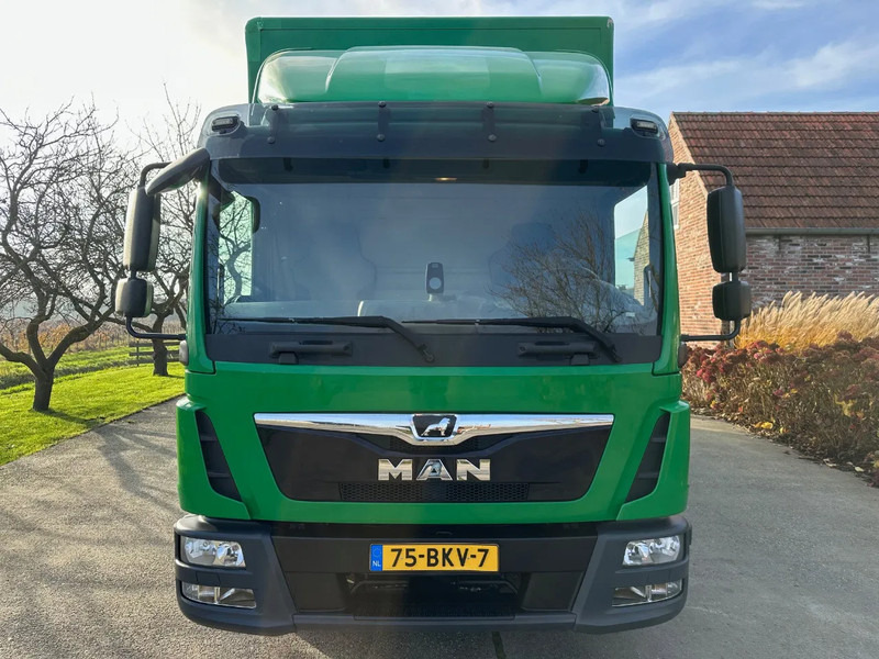 MAN TGL 12.220 / NL TRUCK / 12T / BOX+LIFT 2000kg+SIDE DOOR / AIRCO - Koffer LKW: das Bild 3 MAN TGL 12.220 / NL TRUCK / 12T / BOX+LIFT 2000kg+SIDE DOOR / AIRCO - Koffer LKW: das Bild 3