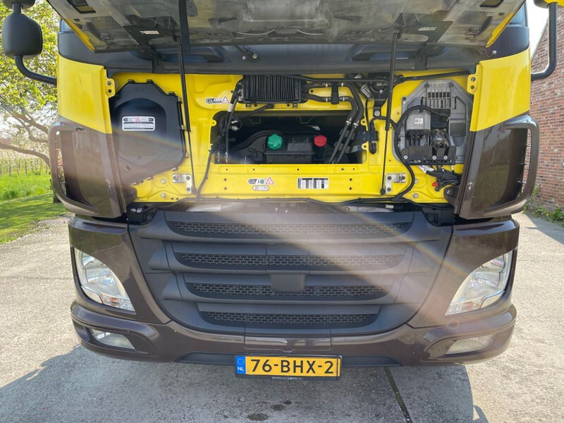 DAF CF 440 / NL TRUCK / EURO 6 / PTO / LOW KM / AUTOMATIC - Sattelzugmaschine: das Bild 3 DAF CF 440 / NL TRUCK / EURO 6 / PTO / LOW KM / AUTOMATIC - Sattelzugmaschine: das Bild 3