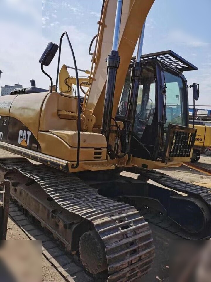 CATERPILLAR 320D - Kettenbagger: das Bild 3 CATERPILLAR 320D - Kettenbagger: das Bild 3