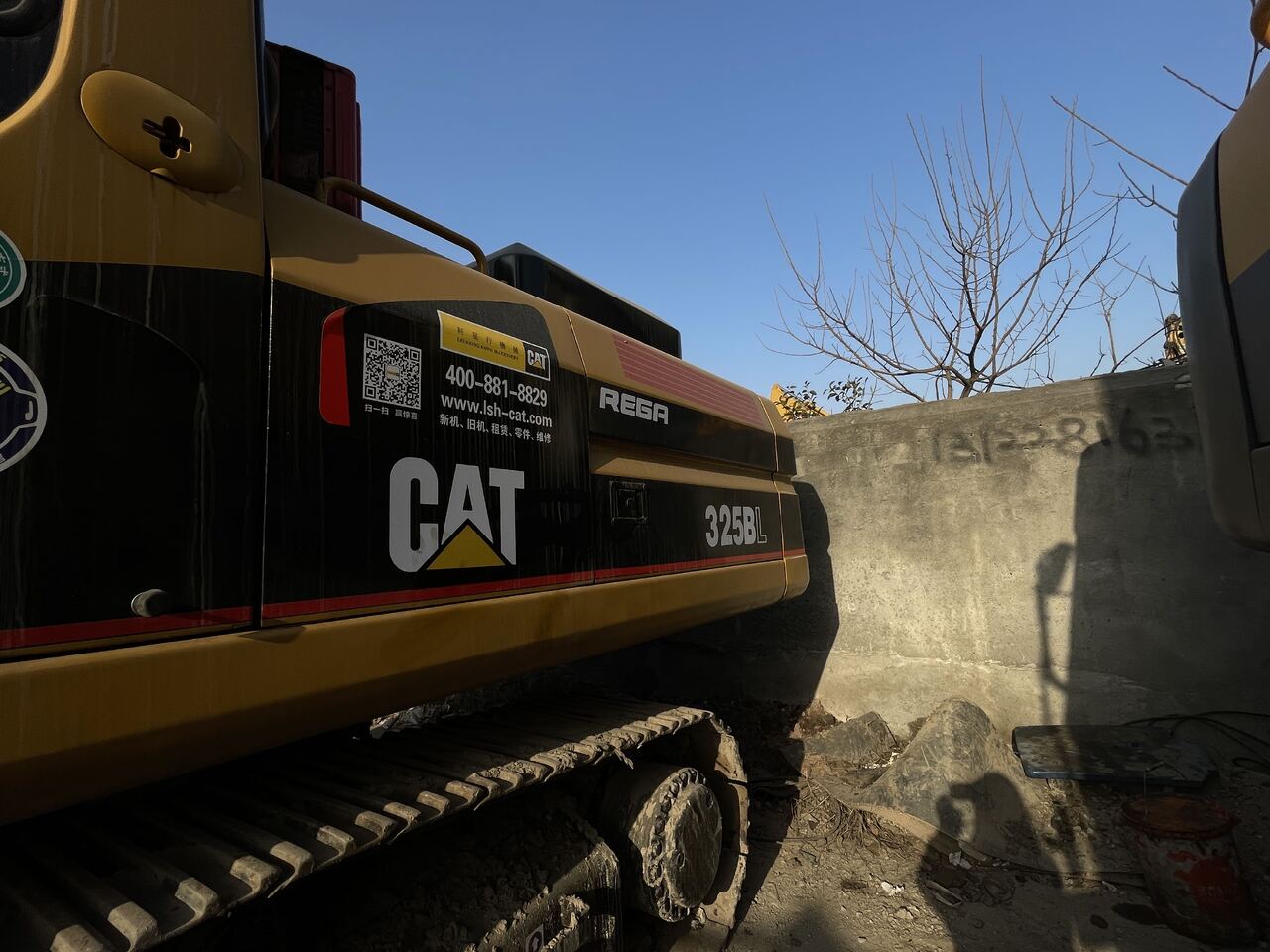 CATERPILLAR 325BL - Kettenbagger: das Bild 1 CATERPILLAR 325BL - Kettenbagger: das Bild 1