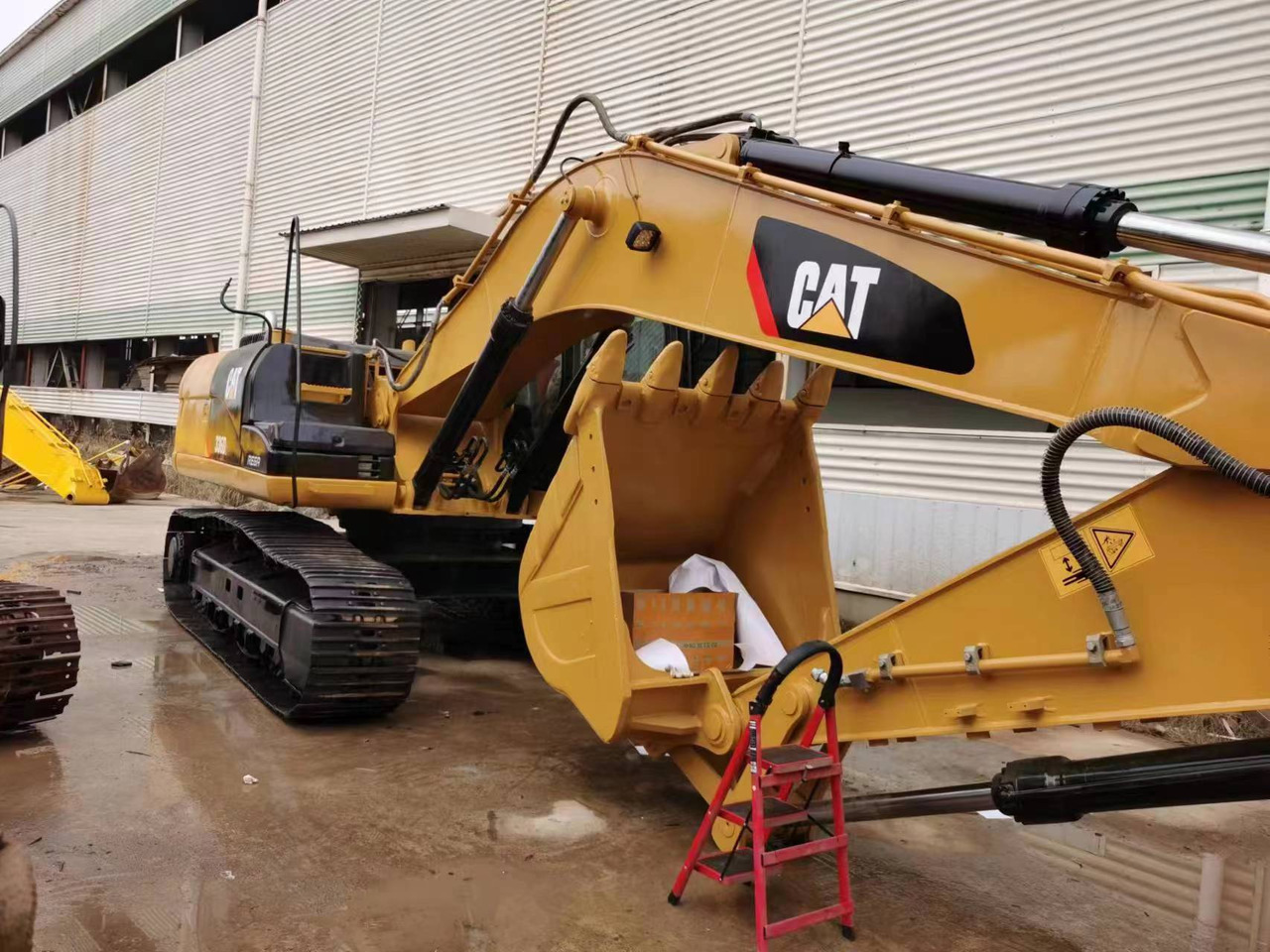 CATERPILLAR CAT336D2 - Kettenbagger: das Bild 4 CATERPILLAR CAT336D2 - Kettenbagger: das Bild 4