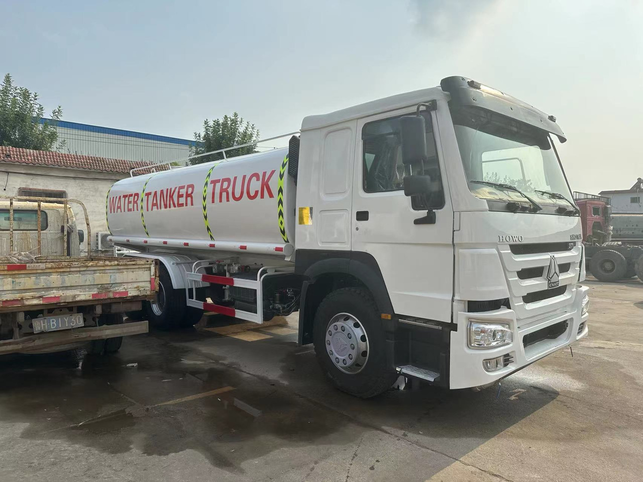 Howo 371 - Tankwagen: das Bild 2 Howo 371 - Tankwagen: das Bild 2