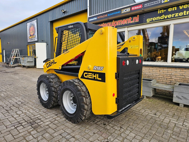 Gehl R165 - Radlader: das Bild 3 Gehl R165 - Radlader: das Bild 3