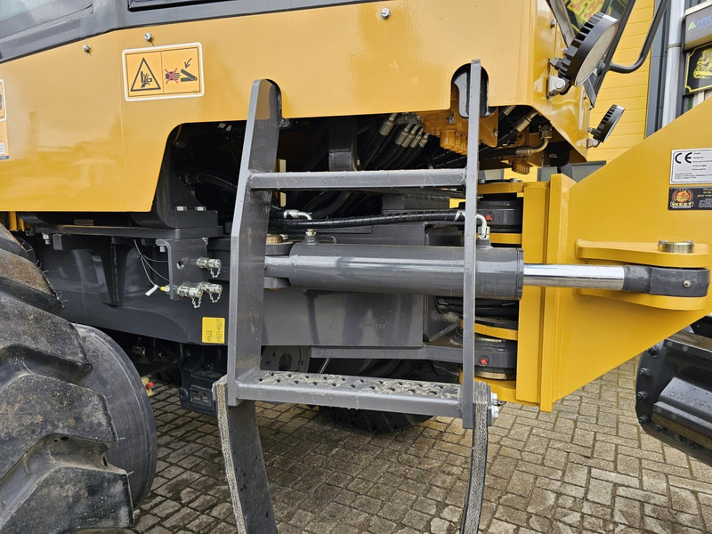 Grader neu kaufen XCMG GR165: das Bild 19