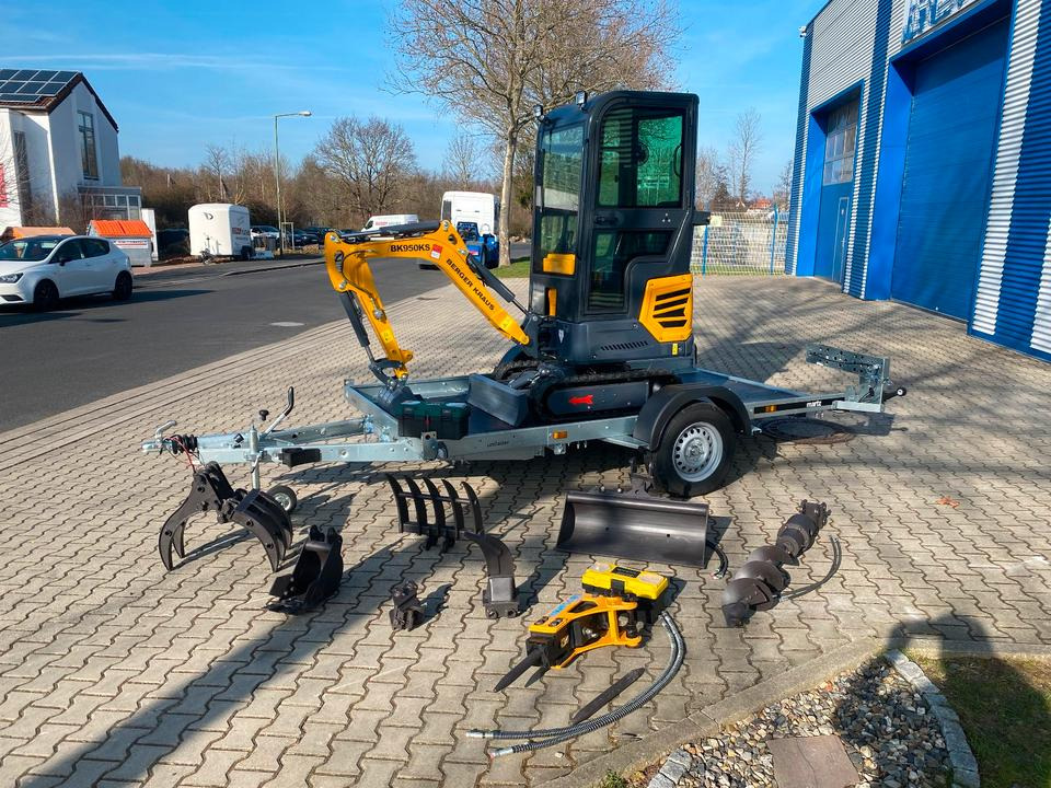 Minibagger BK950KS + Anhänger + Zubehör *INKL.19% MWST*BERGER KRAUS*KABINE*SOFORT!* - Minibagger, Anhänger: das Bild 2 Minibagger BK950KS + Anhänger + Zubehör *INKL.19% MWST*BERGER KRAUS*KABINE*SOFORT!* - Minibagger, Anhänger: das Bild 2