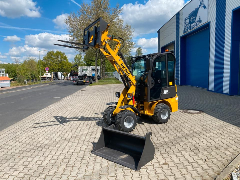 Hoflader Radlader / Hoflader BK906 mit Kabine *INKL.19% MWST*PERKINS*BERGER KRAUS*GABELPAKET*CE*EURO*: das Bild 6