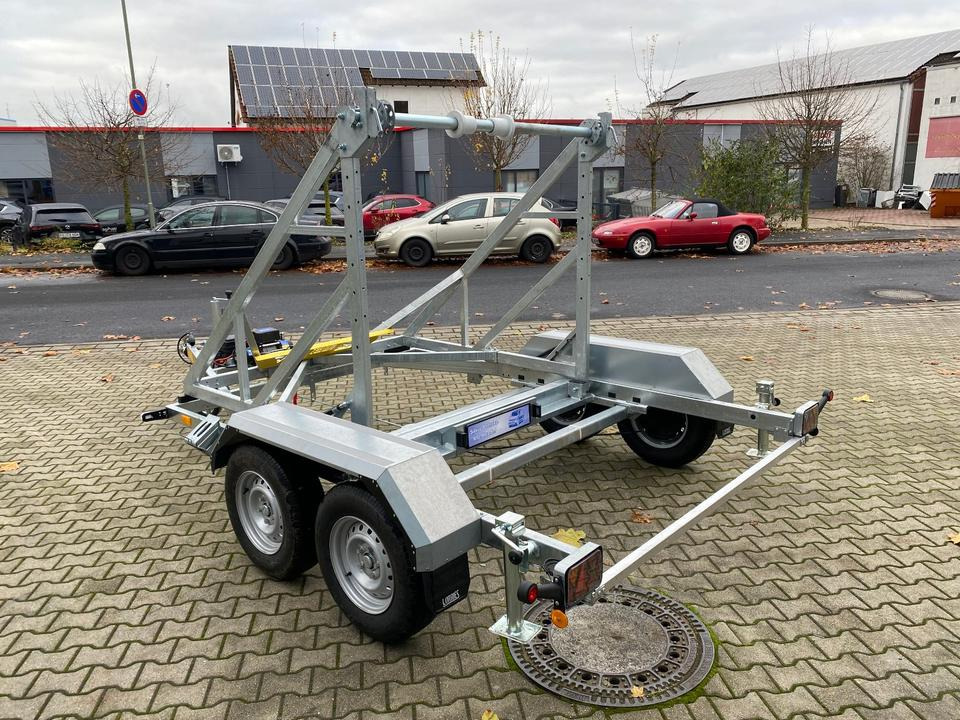 Vermietung / Kabelanhänger 3500KG E-Winde / Nutzlast 2825KG / Kabeltrommel-Anhänger / Glasfaser/ 3 Tage - Kabeltrommelanhänger: das Bild 5 Vermietung / Kabelanhänger 3500KG E-Winde / Nutzlast 2825KG / Kabeltrommel-Anhänger / Glasfaser/ 3 Tage - Kabeltrommelanhänger: das Bild 5