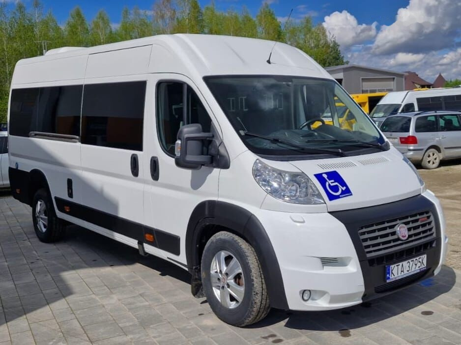 Kleinbus, Personentransporter FIAT DUCATO / PEUGEOT BOXER / 3.0 HDI / 16 PLACE / HANDICAP / 2 X CLI: das Bild 9