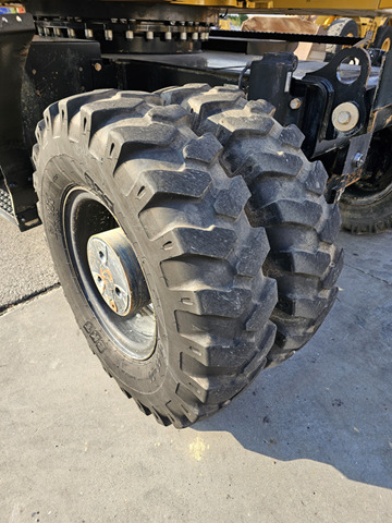 Mobilbagger CATERPILLAR M318F: das Bild 18