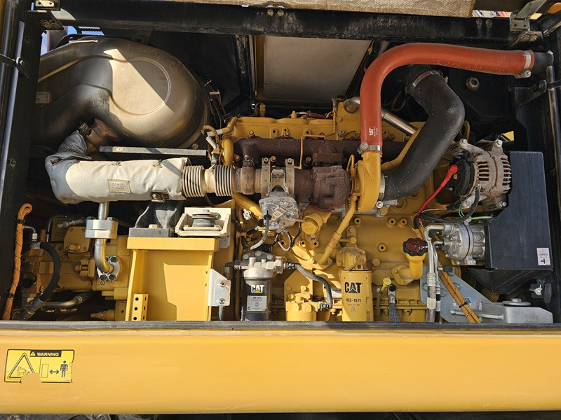 Mobilbagger CATERPILLAR M318F: das Bild 15