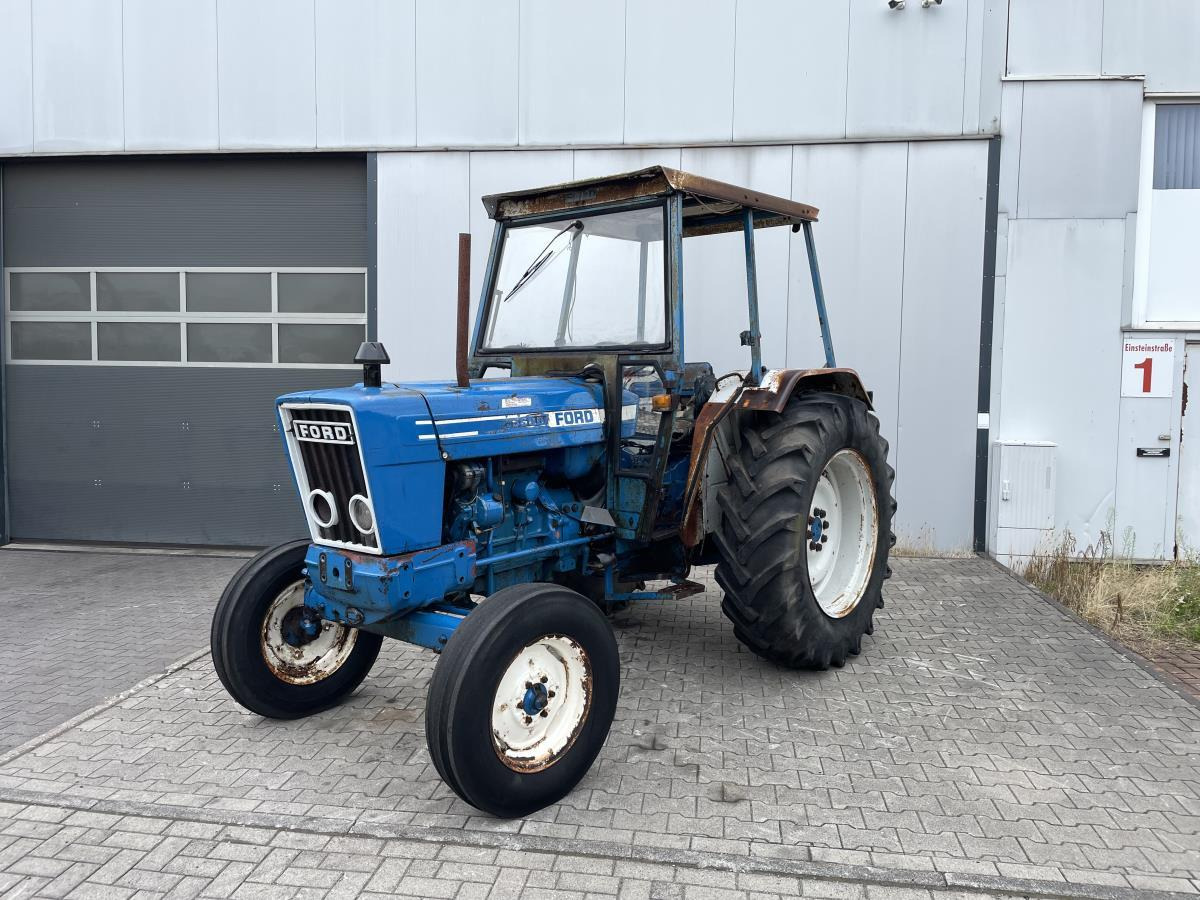 Ford 5600 - Traktor: das Bild 1 Ford 5600 - Traktor: das Bild 1