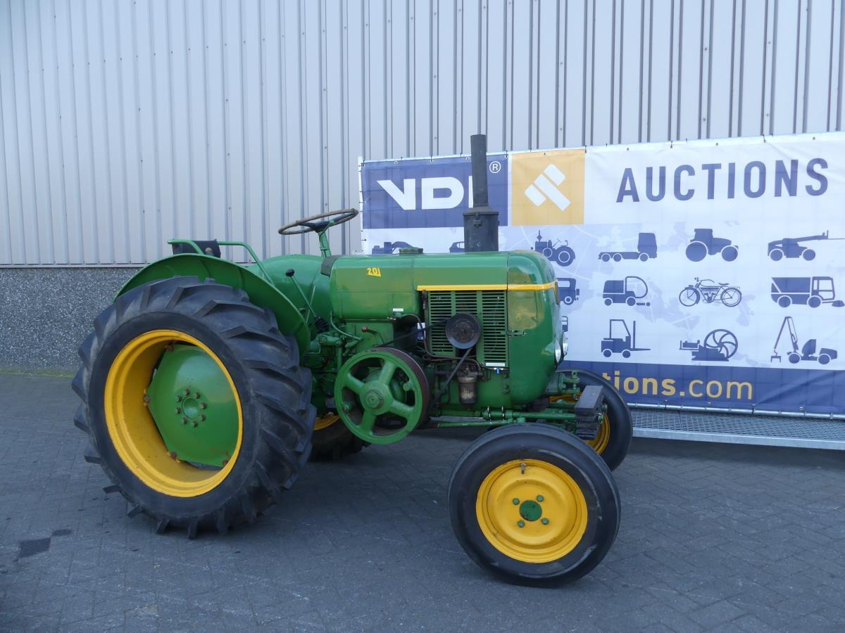 Traktor Vierzon 201: das Bild 33