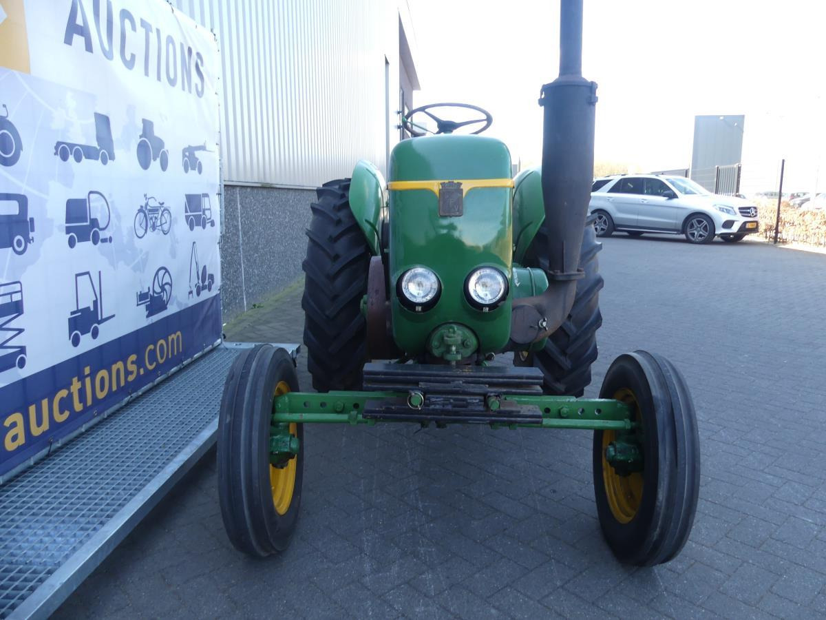 Traktor Vierzon 201: das Bild 19