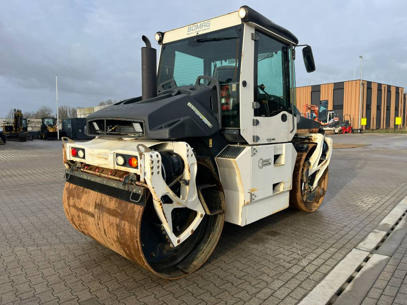 Bomag BW 174 AP-AM - Walzen: das Bild 3 Bomag BW 174 AP-AM - Walzen: das Bild 3