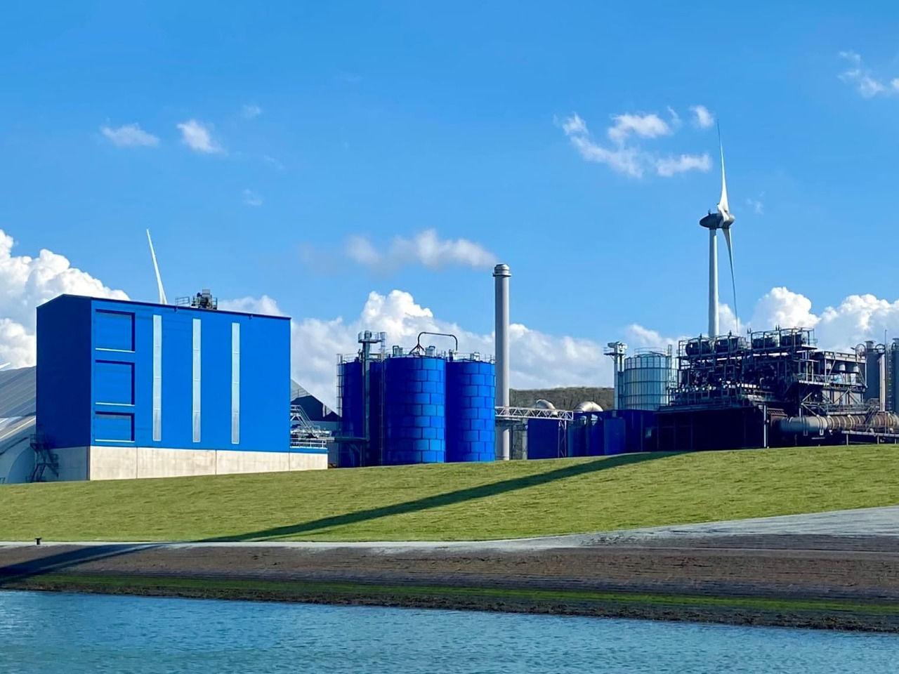 Constmach 1000 Ton Capacity Cement Silo - Zementsilo: das Bild 1 Constmach 1000 Ton Capacity Cement Silo - Zementsilo: das Bild 1