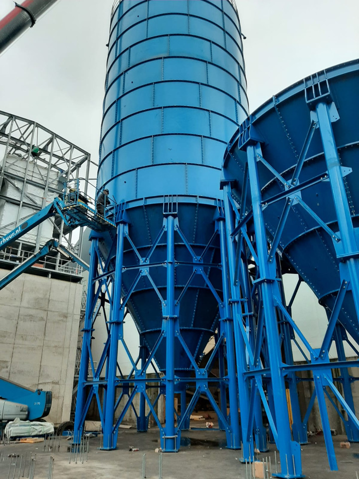 Constmach 3000 Ton Capacity Cement Silo - Zementsilo: das Bild 1 Constmach 3000 Ton Capacity Cement Silo - Zementsilo: das Bild 1