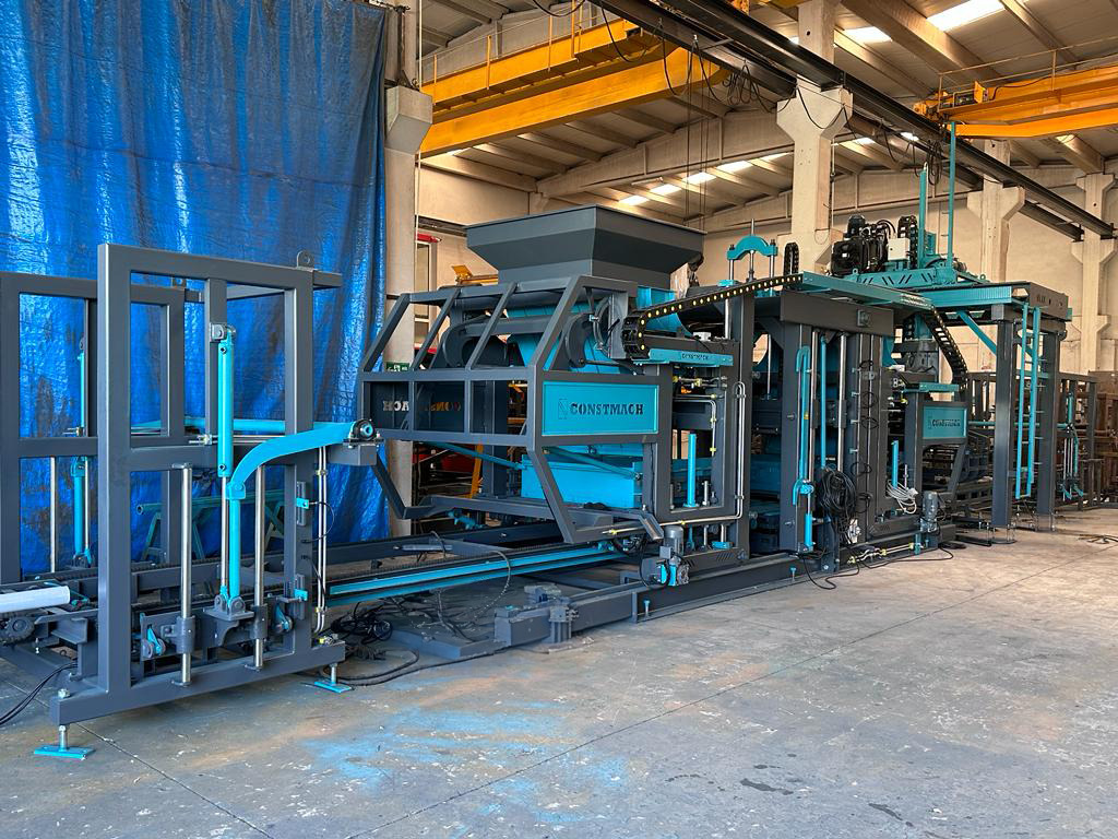 Constmach BS-30 Briquette Making Machine (Concrete Block Making Machine) - Betonsteinmaschine: das Bild 3 Constmach BS-30 Briquette Making Machine (Concrete Block Making Machine) - Betonsteinmaschine: das Bild 3