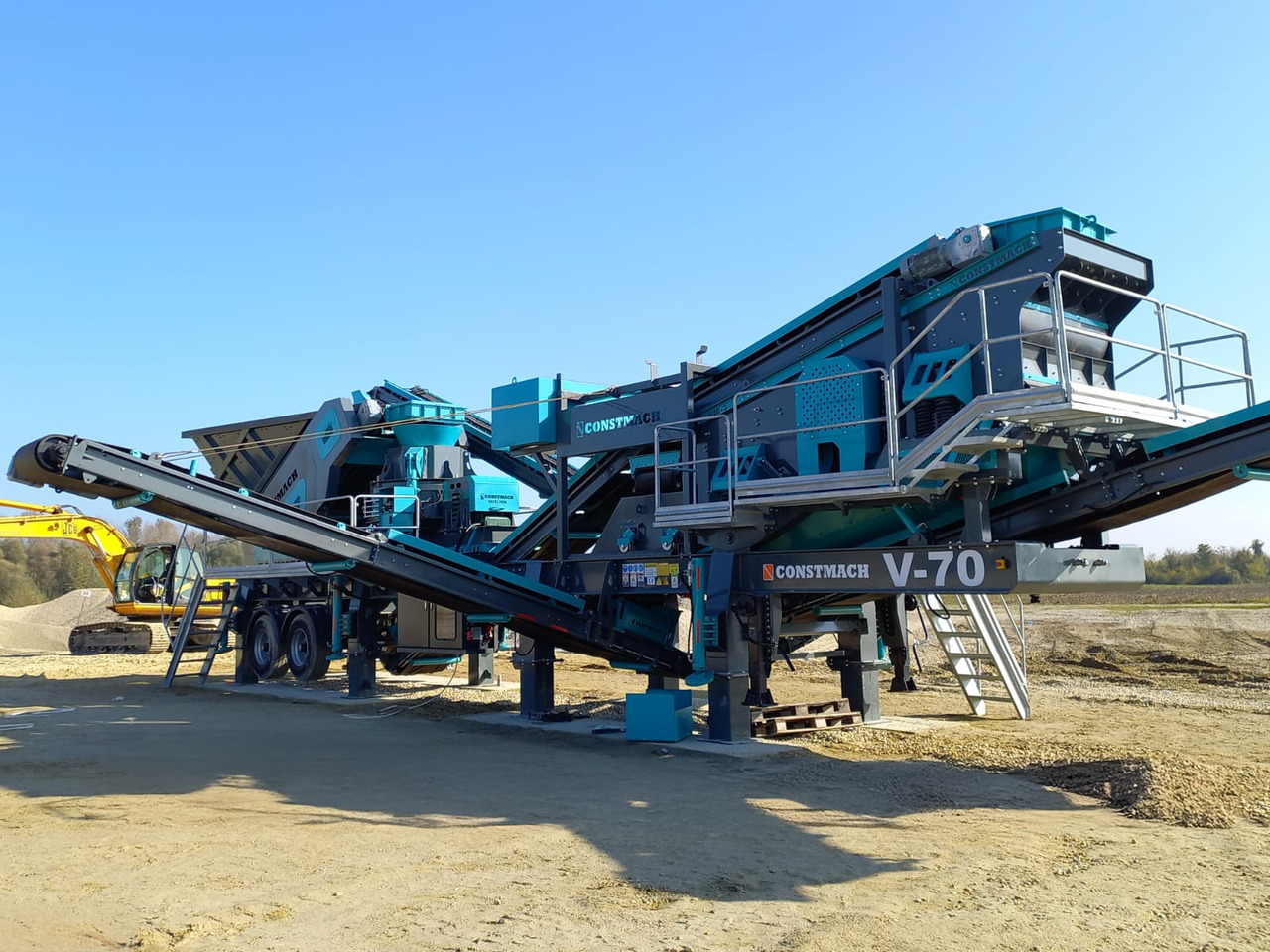 Constmach Mobiler Brecher mit vertikaler Welle und einer Kapazität von 200 t/h - Mobile Brechanlage: das Bild 5 Constmach Mobiler Brecher mit vertikaler Welle und einer Kapazität von 200 t/h - Mobile Brechanlage: das Bild 5