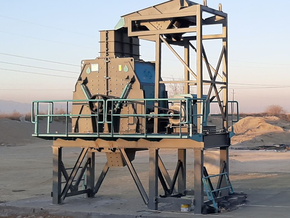 Constmach Tertiärer Prallbrecher 60–250 TPH (Sand Herstellungsmaschine) - Prallbrecher: das Bild 1 Constmach Tertiärer Prallbrecher 60–250 TPH (Sand Herstellungsmaschine) - Prallbrecher: das Bild 1